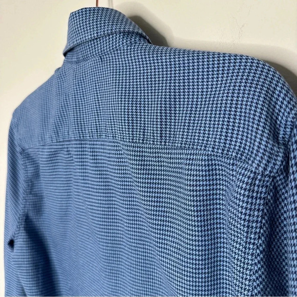 Robert Graham Size Medium Tailored Fit Flip‎ Cuff Long Sleeve Blue Plaid Classic - Picture 11 of 12